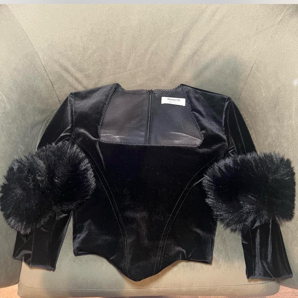 House of CB Catriona Black Velvet corsey with Faux Fur Cuffs